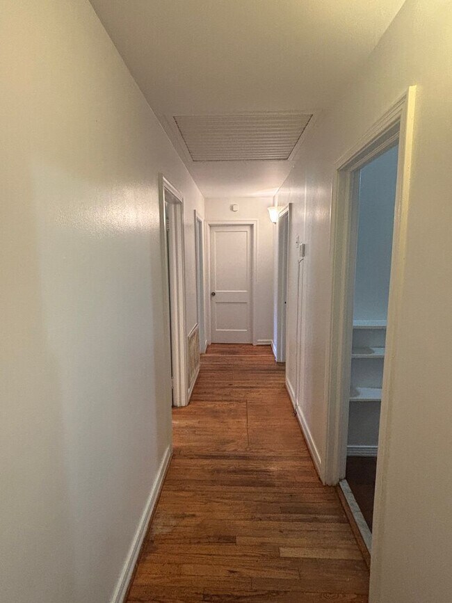 Photo - 2200 Loop Rd