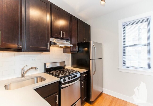 Photo - 617 W Melrose St Unit A3