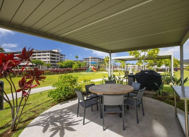 Photo - SN Ranaweera - Hale Ka Lae 2210/2212 Unit 2212