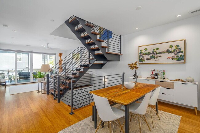 Photo - 1003 S 17th St