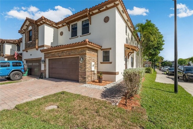 Photo - 16620 SW 42nd Terrace