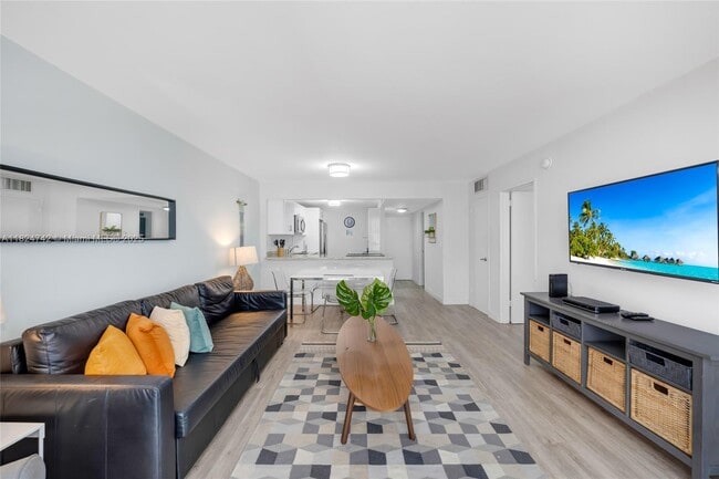 Photo - 1228 West Ave Unit 312