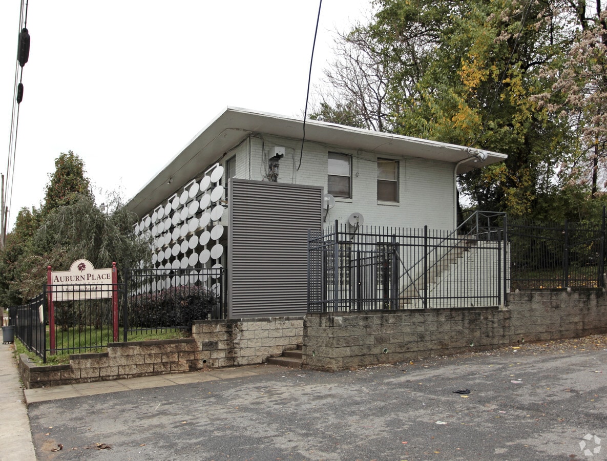 Auburn Place Apartments - Auburn Place Apartments