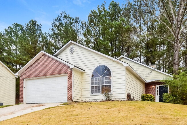 Photo - 3069 Oakvale Heights