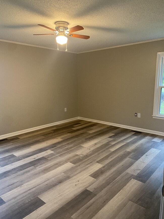 Photo - 4404 Charleston-Mason Rd