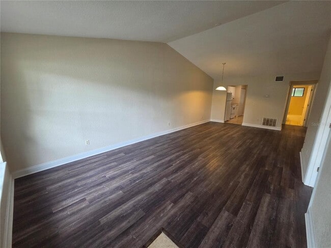 294 Lovell Ln