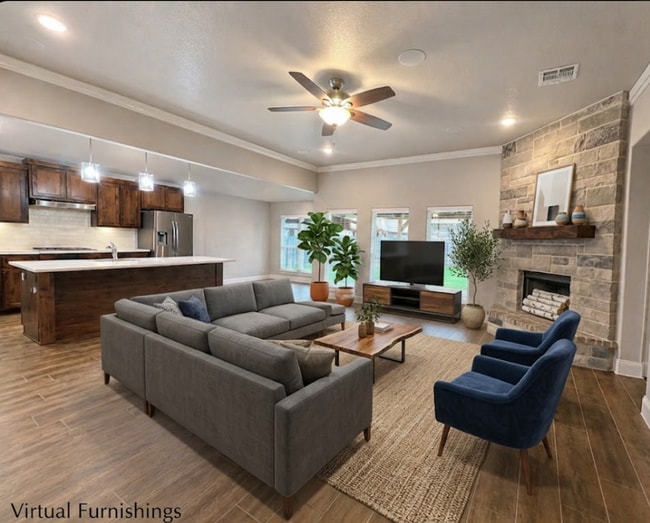 Photo - AVAILABLE FOR MOVE-IN WITH A 2-WEEK NOTICE