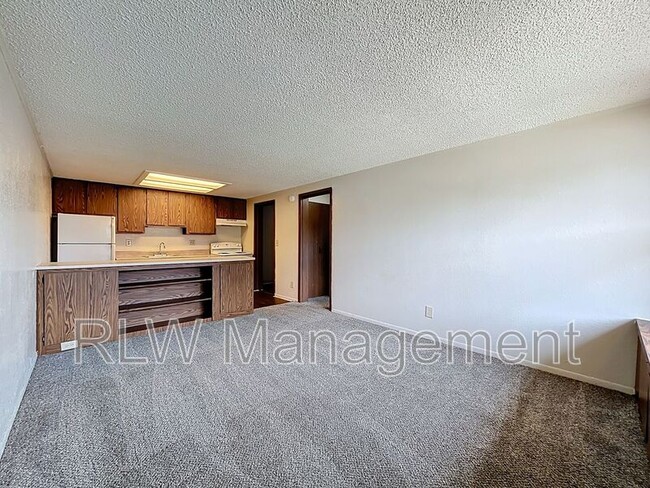 Photo - 611 Mt Homer Rd Unit Apt 66