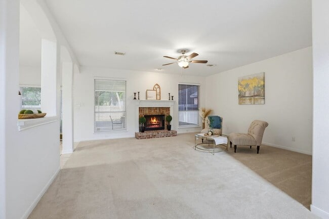 119 Baythorne
