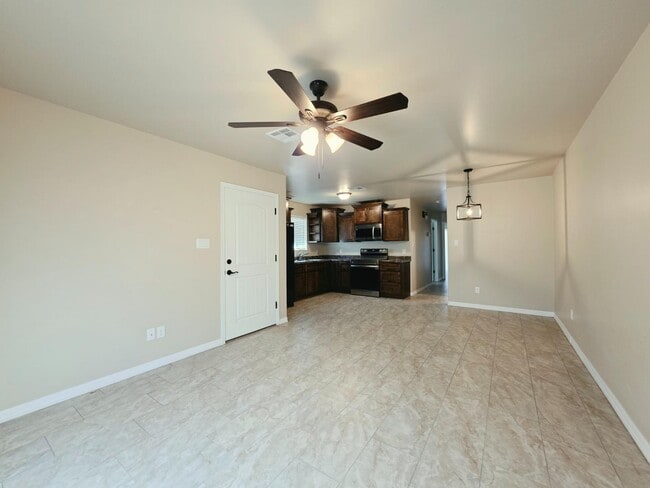 Photo - 546 S 15th Ave