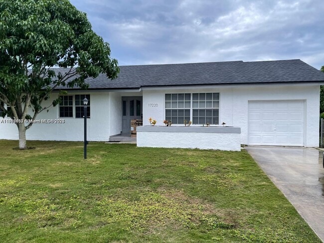 Building Photo - 17220 SW 93rd Ave Unit 1 Rental