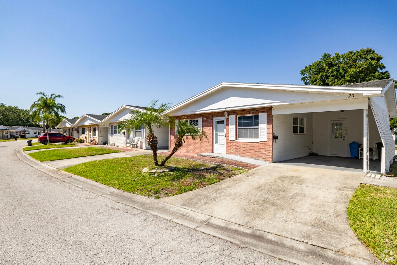 Photo - Springwood Villas 1