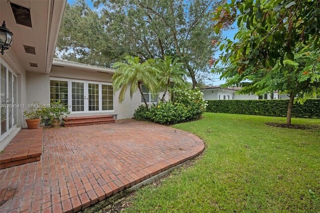 Photo - 1246 Algardi Ave