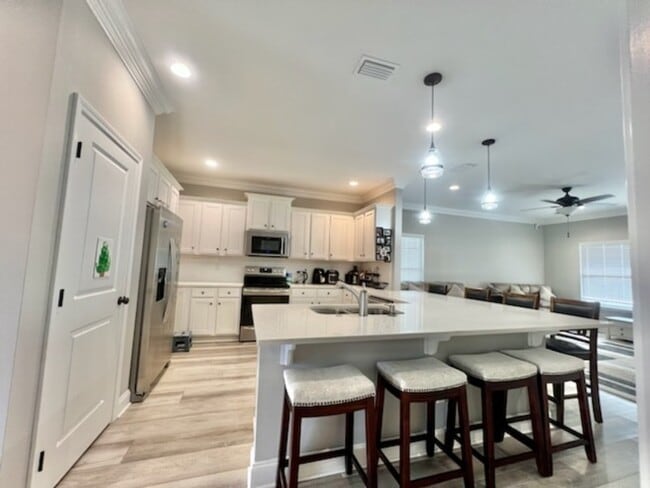 Photo - 60 5th St