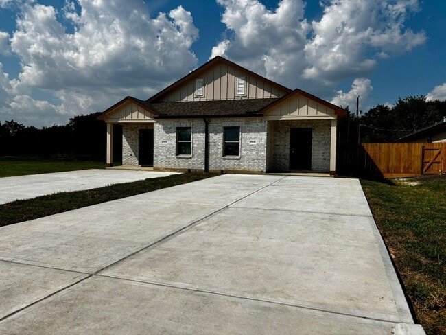 Photo - 7745 Swiftwater Ln