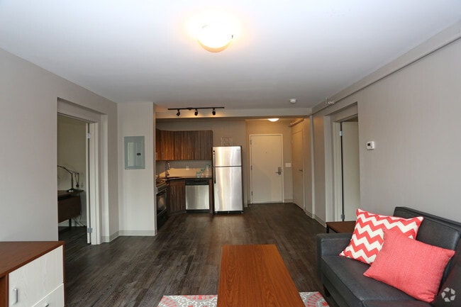 Living Area - Live 501