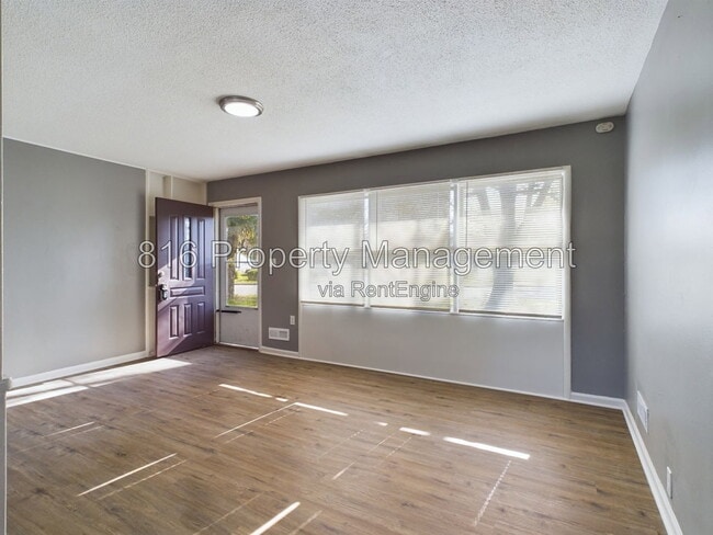 Photo - 10800 Blue Ridge Blvd
