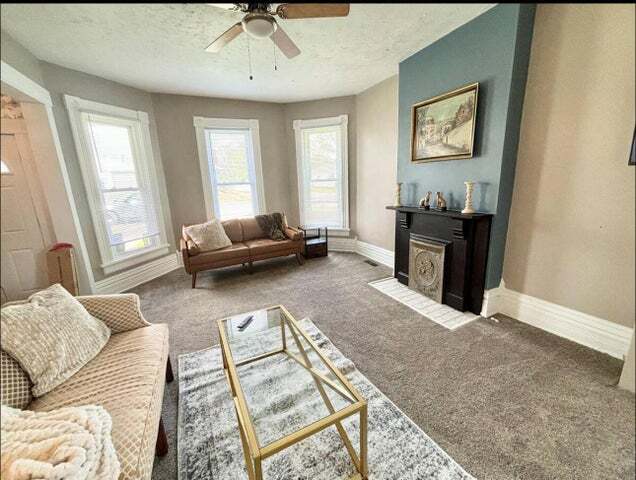Photo - 1003 Lakeview Ave