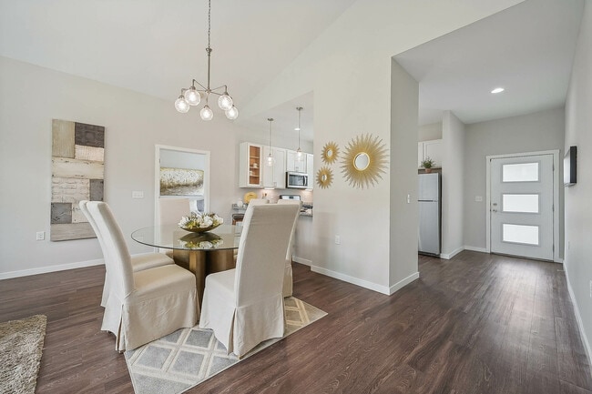 Photo - Redbud Commons