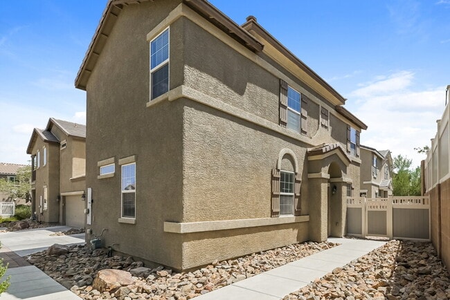 Building Photo - 967 Wembly Hills Pl Rental