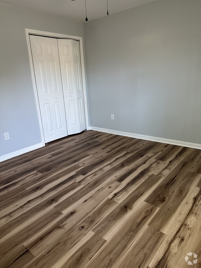 Building Photo - The Cul-de-Sac Escape Rental