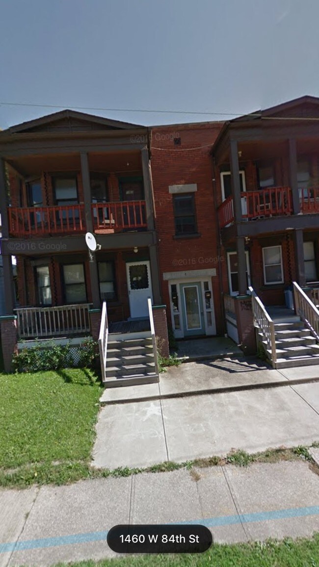 2 BR bottom left - 1463 W 84th St Unit 4