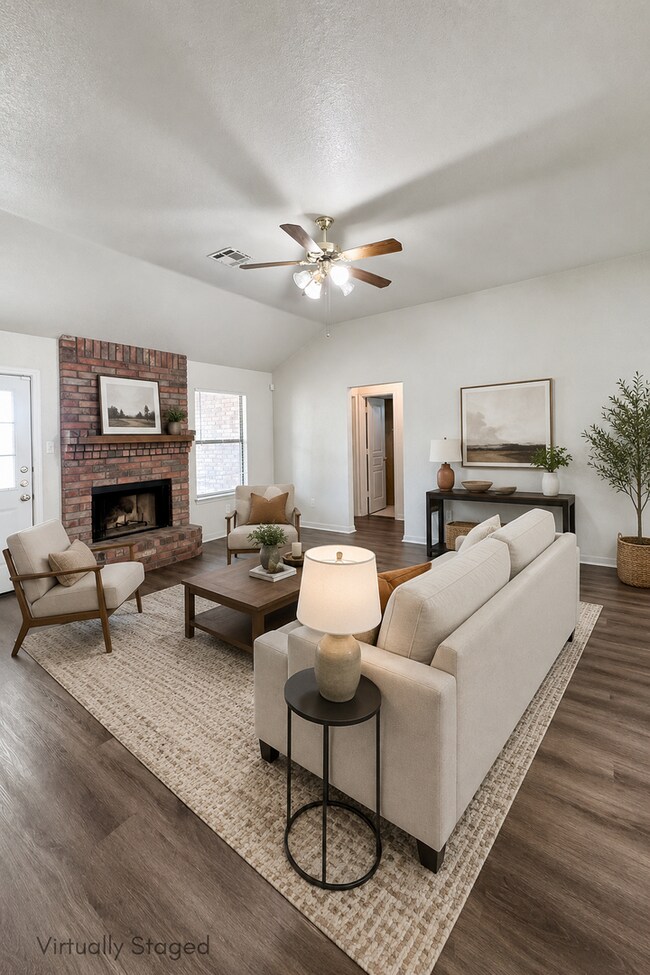 Photo - Inviting 3 Bedroom 2.25 Bath home in Hymesa Estates!