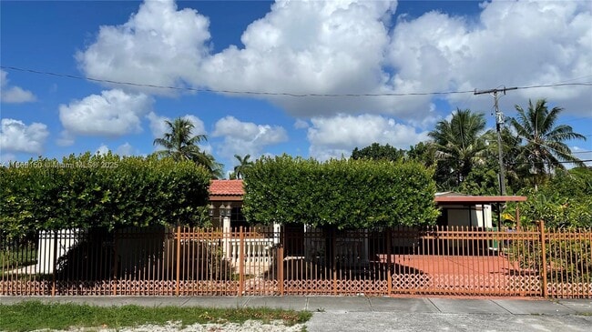 Building Photo - 505 NW 117th St Rental