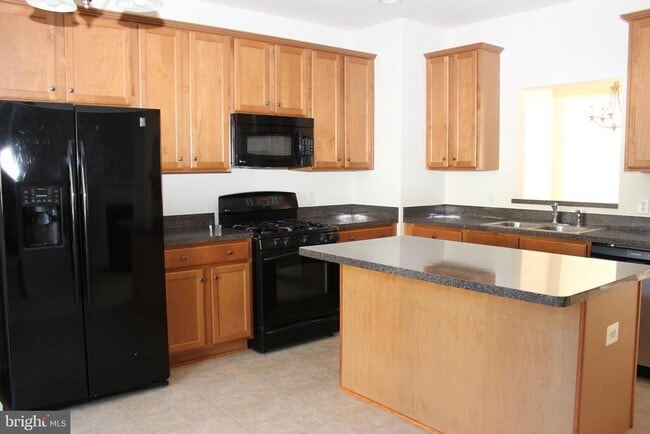 Photo - 16382 Gangplank Ln