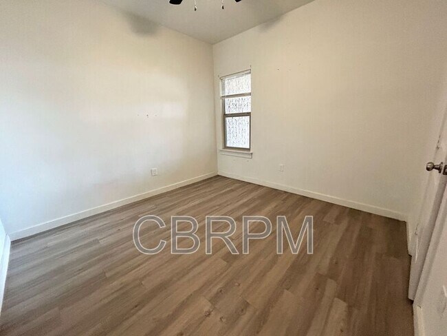 Photo - 1205 N Evanston Ave