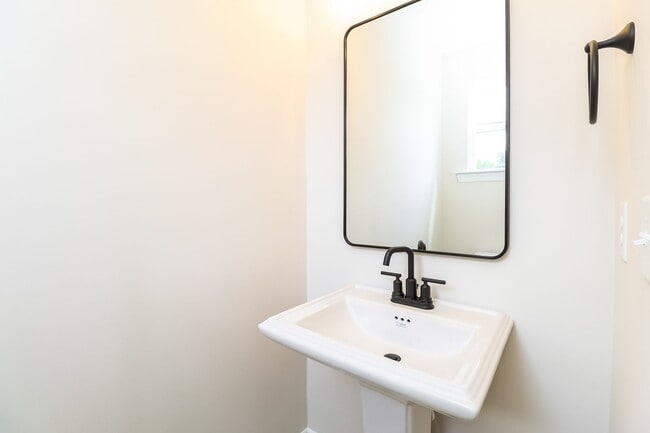 Photo - Beautiful 3BR 3.5BA Townhome w/ Full Appliance Kitchen • Garage Parking in West End