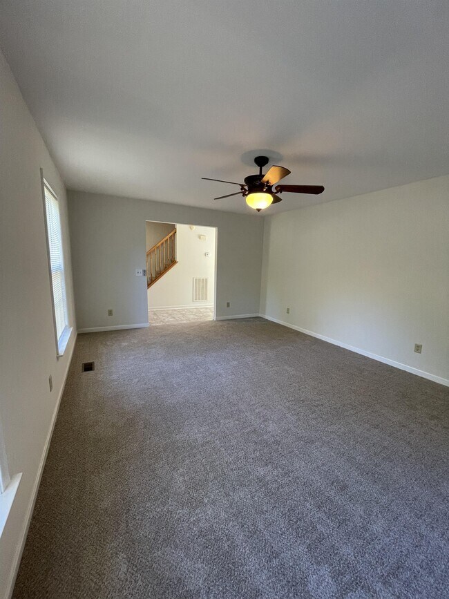 Photo - 10197 Madison Dr