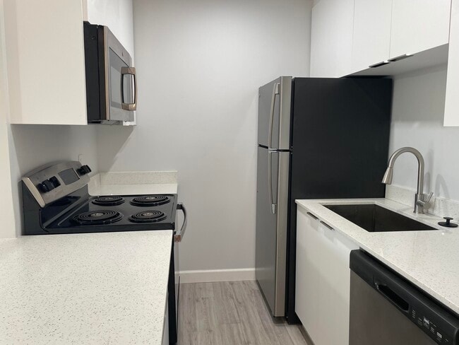 Photo - 3 Crossings Cir Unit A