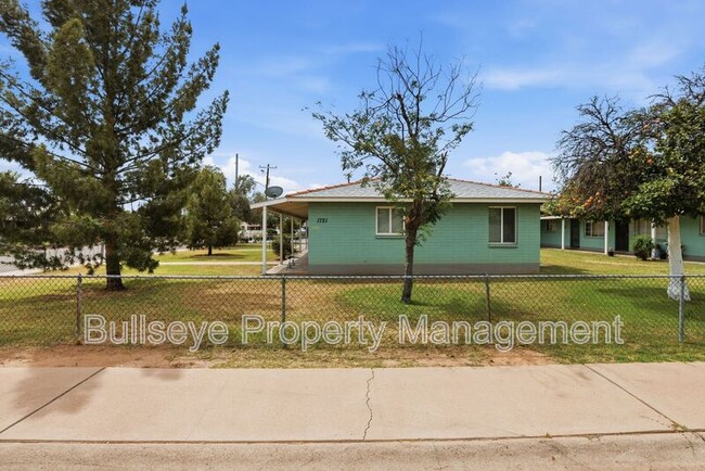 Building Photo - 1721 E Moreland St