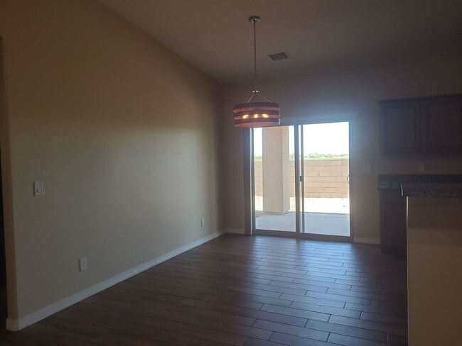 Photo - 1923 E Winter Haven Dr