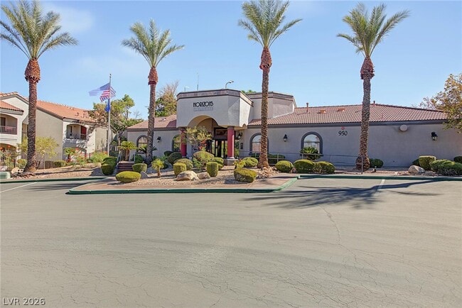 950 Seven Hills Dr Unit 723