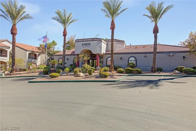 Photo - 950 Seven Hills Dr Unit 723