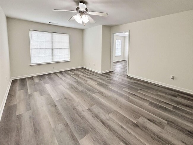 Photo - 1400 Stonehaven Cir