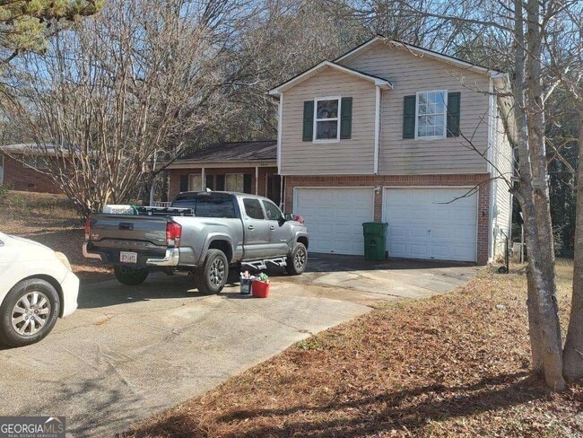 Building Photo - 4957 N Redan Cir