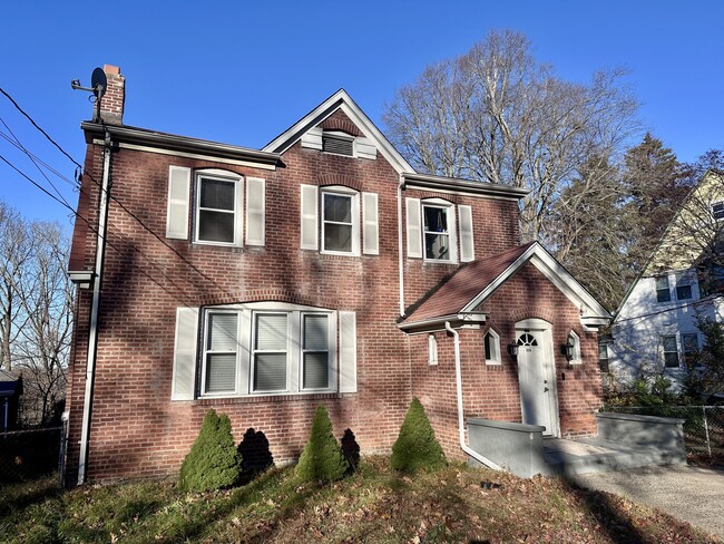 Photo - 928 Townsend Ave Unit 1