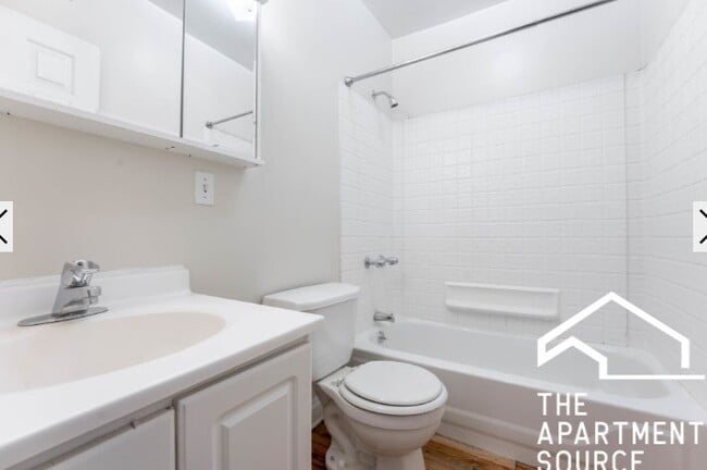 Photo - 1214 W Wrightwood Ave Unidad G