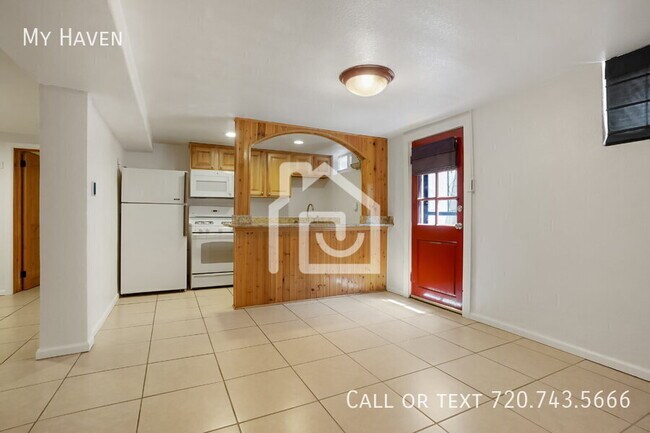 Photo - 2918 N Marion St Unit 4