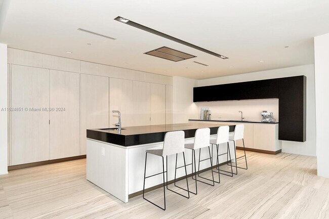 Photo - 1000 Biscayne Blvd Unit 4802