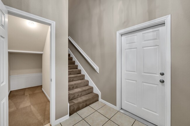 Photo - 179 Binnacle Ct Unit A