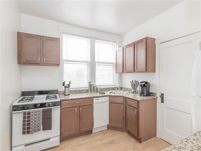 Photo - Hamilton Place