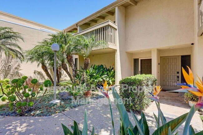 Building Photo - 453 S Sierra Ave Unit 164