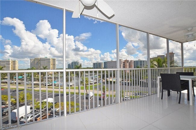 Photo - 1 Bluebill Ave Unidad 503