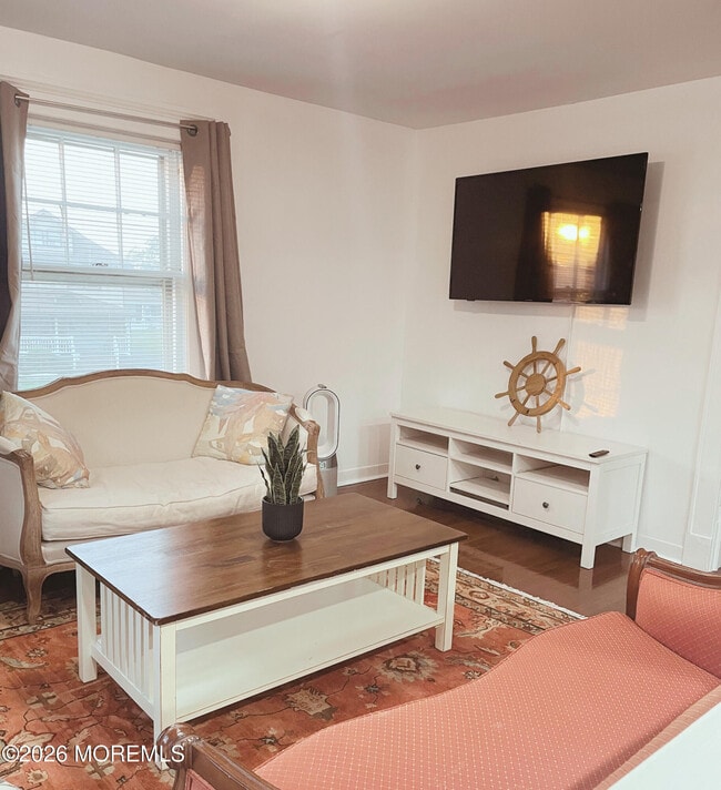 Photo - 60 Pavilion Ave Unit #2