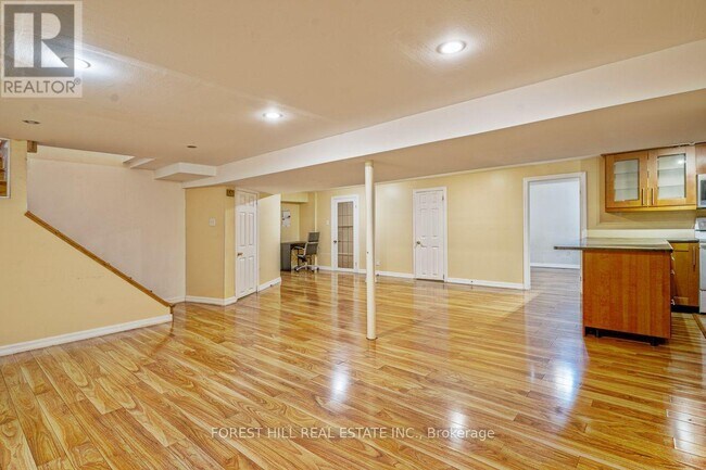Photo - 56 Cooperage Crescent