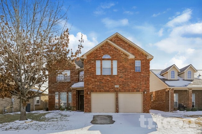 Building Photo - 9705 Gallatin Ln